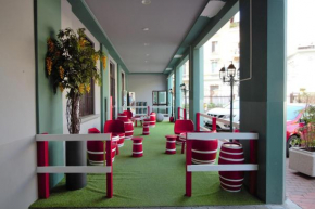 Отель New Generation Hostel Milan Center Navigli  Милан